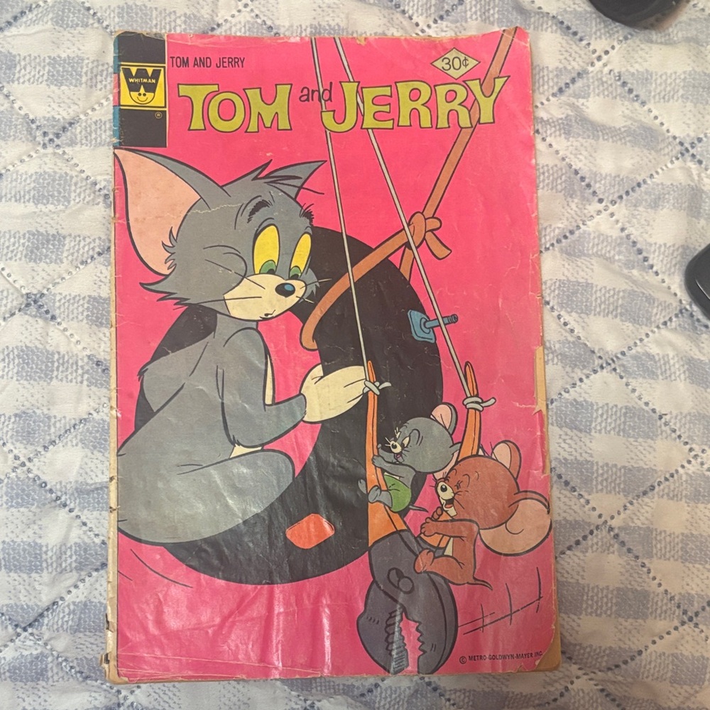 Tom and Jerry Comic Book